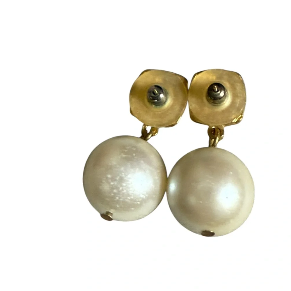 ANNE KLEIN Vintage Gold Tone Faux Pearl Necklace & Earrings Set